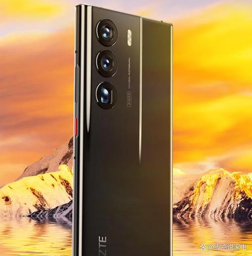 中兴Axon 40 Ultra 航天版 - 三主摄影像旗舰手机_资料手册-2