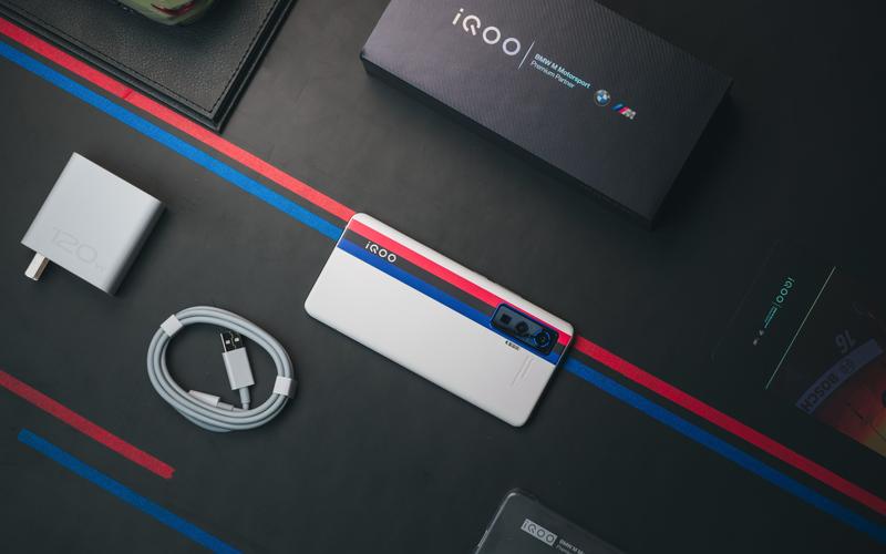 iQOO 5 Pro - 120W超快闪充旗舰手机_百科资料-4 iQOO 5 Pro - 120W超快闪充旗舰手机_百科资料-4