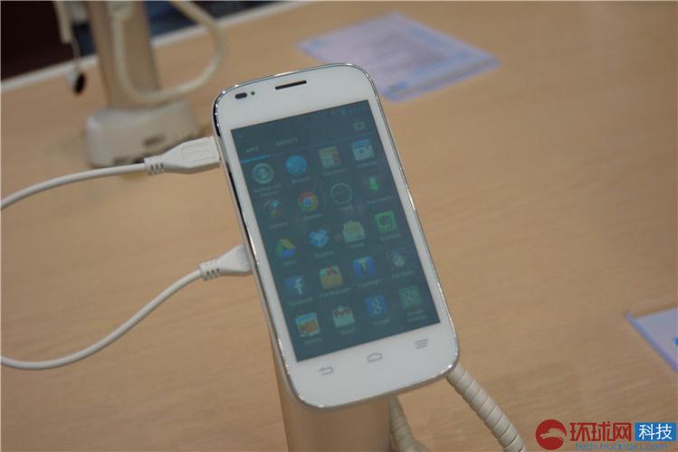 中兴Blade Q mini - 小巧智能手机_百科资料-3