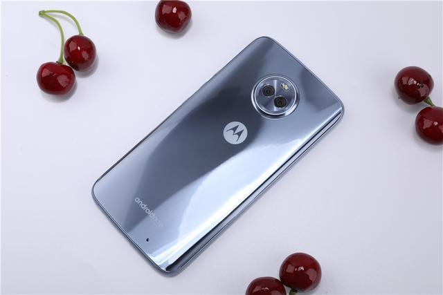 Moto X4 - 双摄防水智能手机_百科资料-2