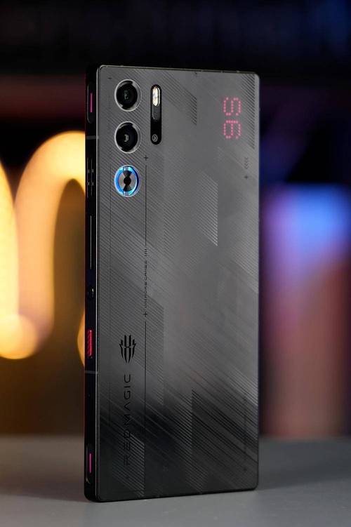 红魔9S Pro - 电竞游戏手机_百科资料-3 红魔9S Pro - 电竞游戏手机_百科资料-3