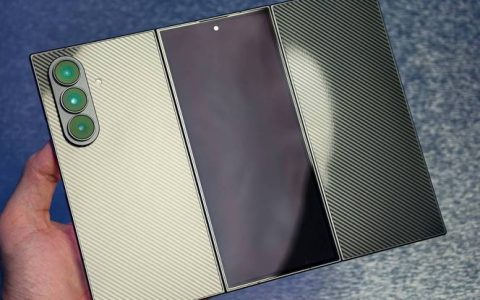 Galaxy Z TriFold – 三折叠旗舰手机_资料合集