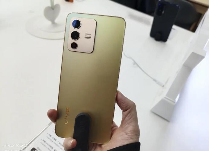 vivo S12 Pro+ - 专业影像旗舰手机_资料手册-4