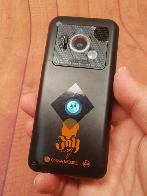 Moto E6 - 入门级智能手机_资料手册-4 Moto E6 - 入门级智能手机_资料手册-4