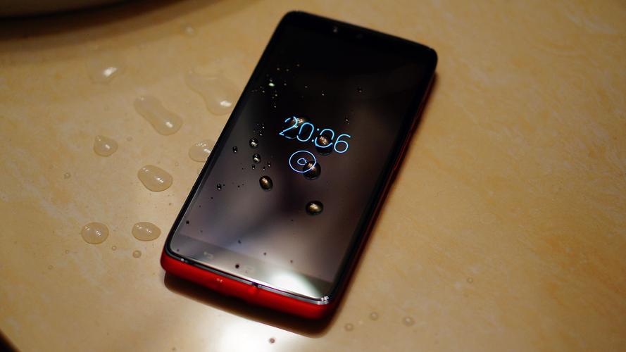DROID Maxx - 超长续航智能手机_百科资料-2