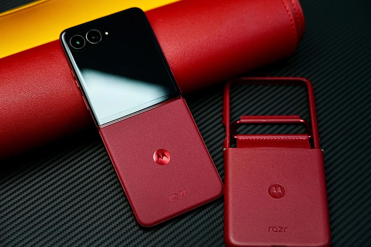 Razr 60 Ultra – 折叠屏旗舰手机_百科资料