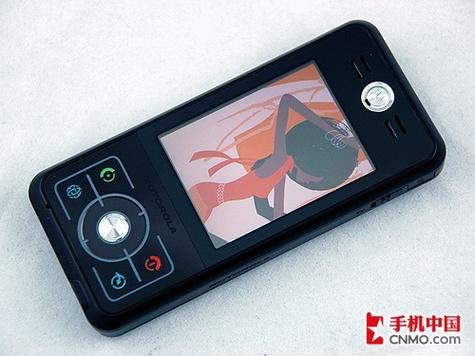 Moto E6 - 入门级智能手机_资料手册-5 Moto E6 - 入门级智能手机_资料手册-5