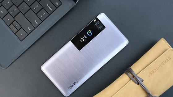 魅族 PRO 7 Plus - 双屏商务智能手机_百科资料-5