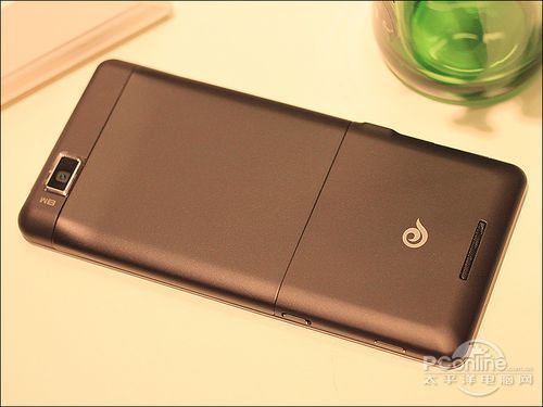 酷派9900 - 双核商务智能手机_百科资料-2