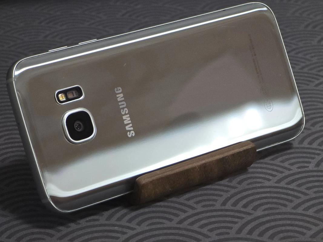 Galaxy S - 旗舰影像智能手机_资料手册-1