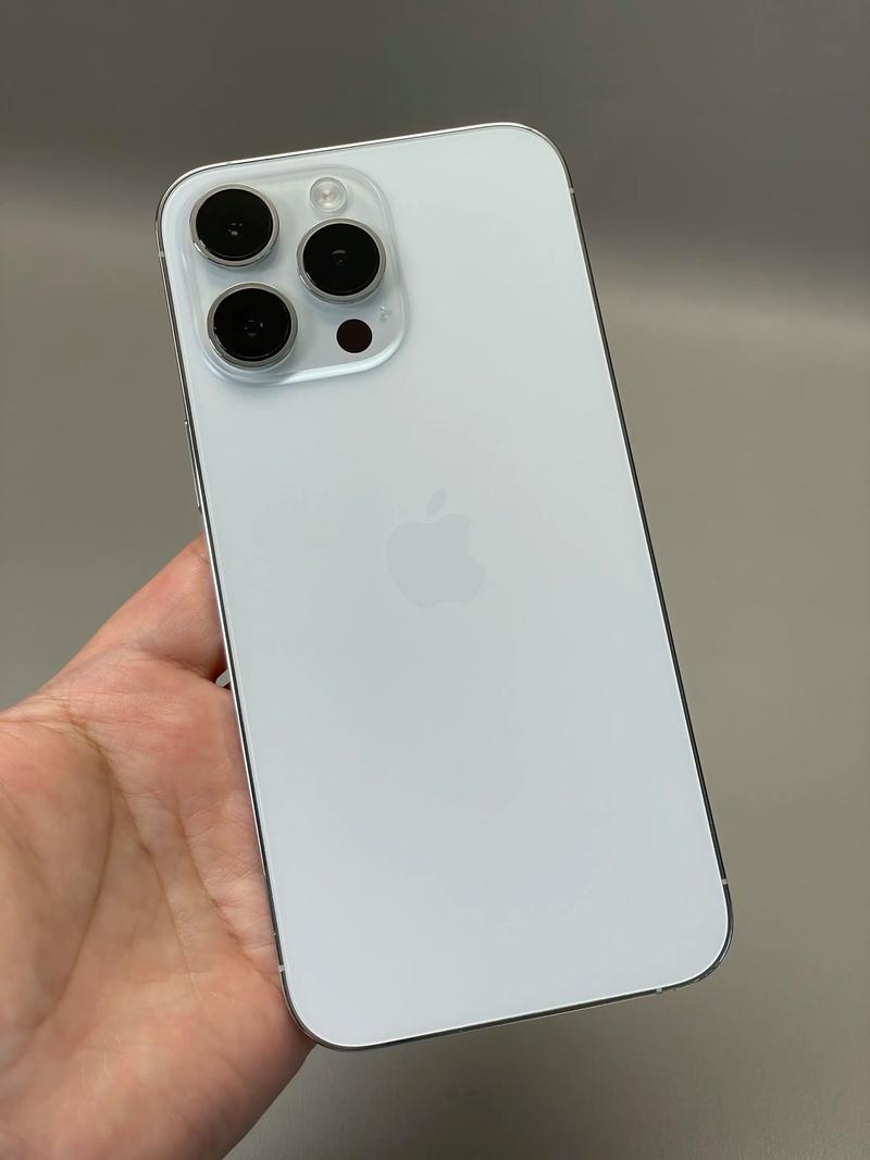 iPhone 14 Pro Max - 灵动岛旗舰智能手机_百科资料-5