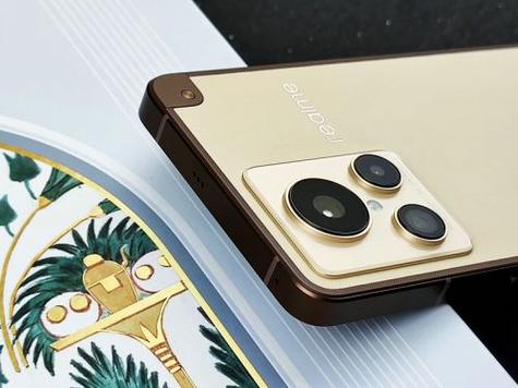 realme 2 - 水滴屏长续航手机_资料大全-4