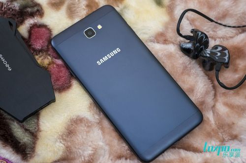 Galaxy On7 2016 - 长续航大屏手机_资料大全-5 Galaxy On7 2016 - 长续航大屏手机_资料大全-5