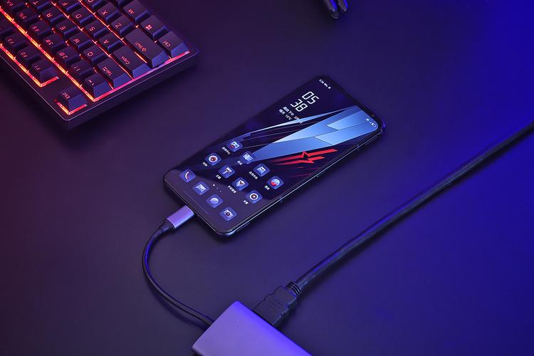 红魔6 Pro - 高刷电竞游戏手机_百科资料-5