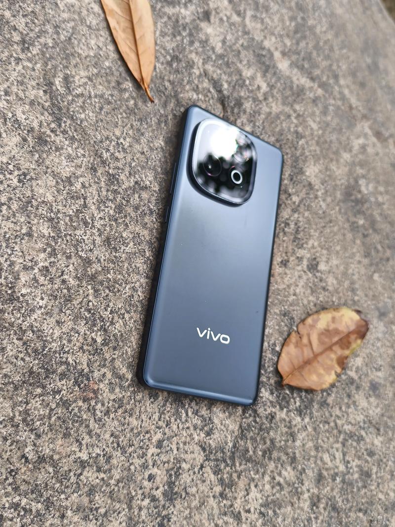 vivo V20Pro - 专业影像5G手机_百科资料-2