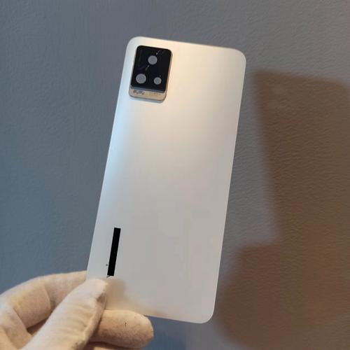 vivo S7t - 轻薄自拍手机_百科资料-5