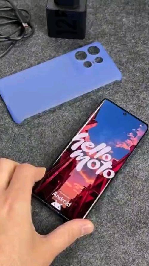 摩托罗拉 Motorola Edge 50 Pro - 全能影像旗舰手机_资料手册-4