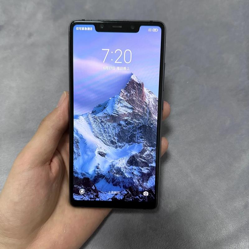 小米手机8 SE - 小屏旗舰智能手机_百科资料-5