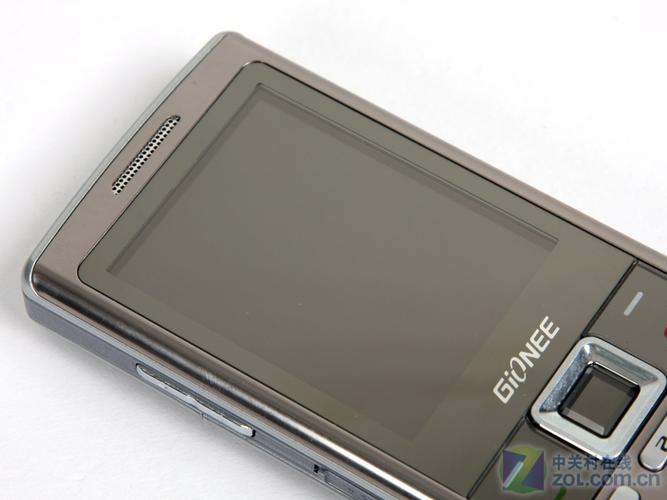 金立 V6800 - 长续航翻盖手机_资料手册-4 金立 V6800 - 长续航翻盖手机_资料手册-4