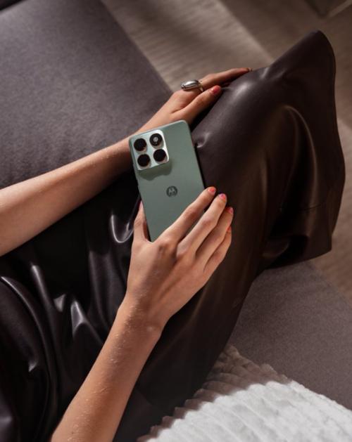 联想moto X70 – AI影像旗舰智能手机_百科资料