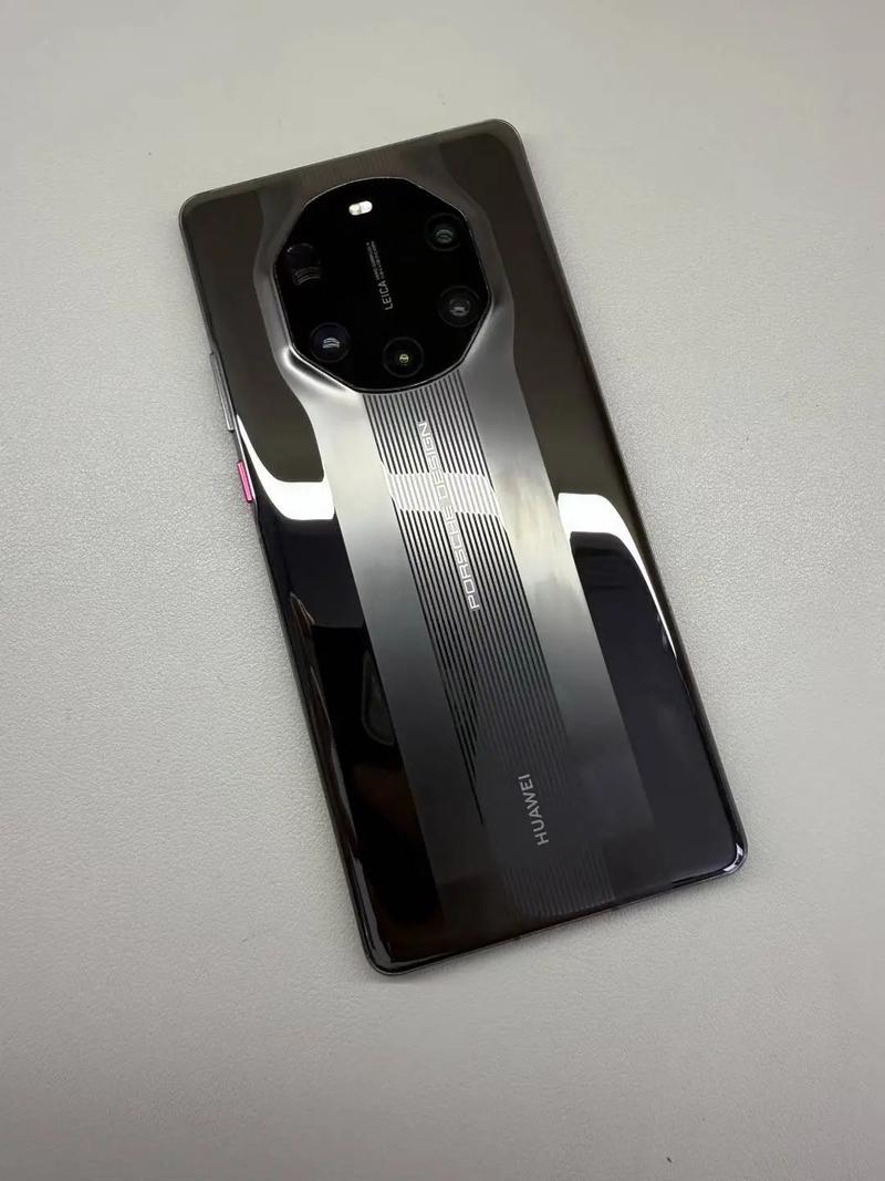 华为 Mate 40 RS 保时捷设计 - 超感知影像旗舰手机_百科资料-2 华为 Mate 40 RS 保时捷设计 - 超感知影像旗舰手机_百科资料-2