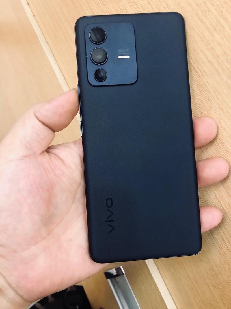 vivo S12Pro - 专业影像旗舰手机_百科资料-2