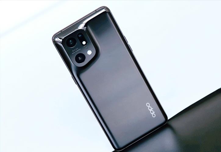 OPPO Find X5 Pro 天玑版 - 旗舰影像手机_资料手册-2 OPPO Find X5 Pro 天玑版 - 旗舰影像手机_资料手册-2