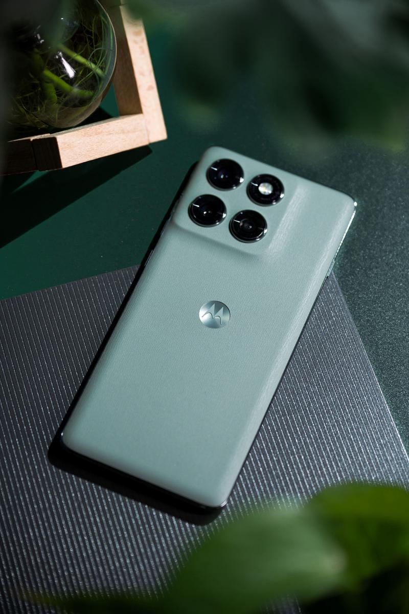 联想moto Edge系列 – 高性能曲面屏手机_百科资料