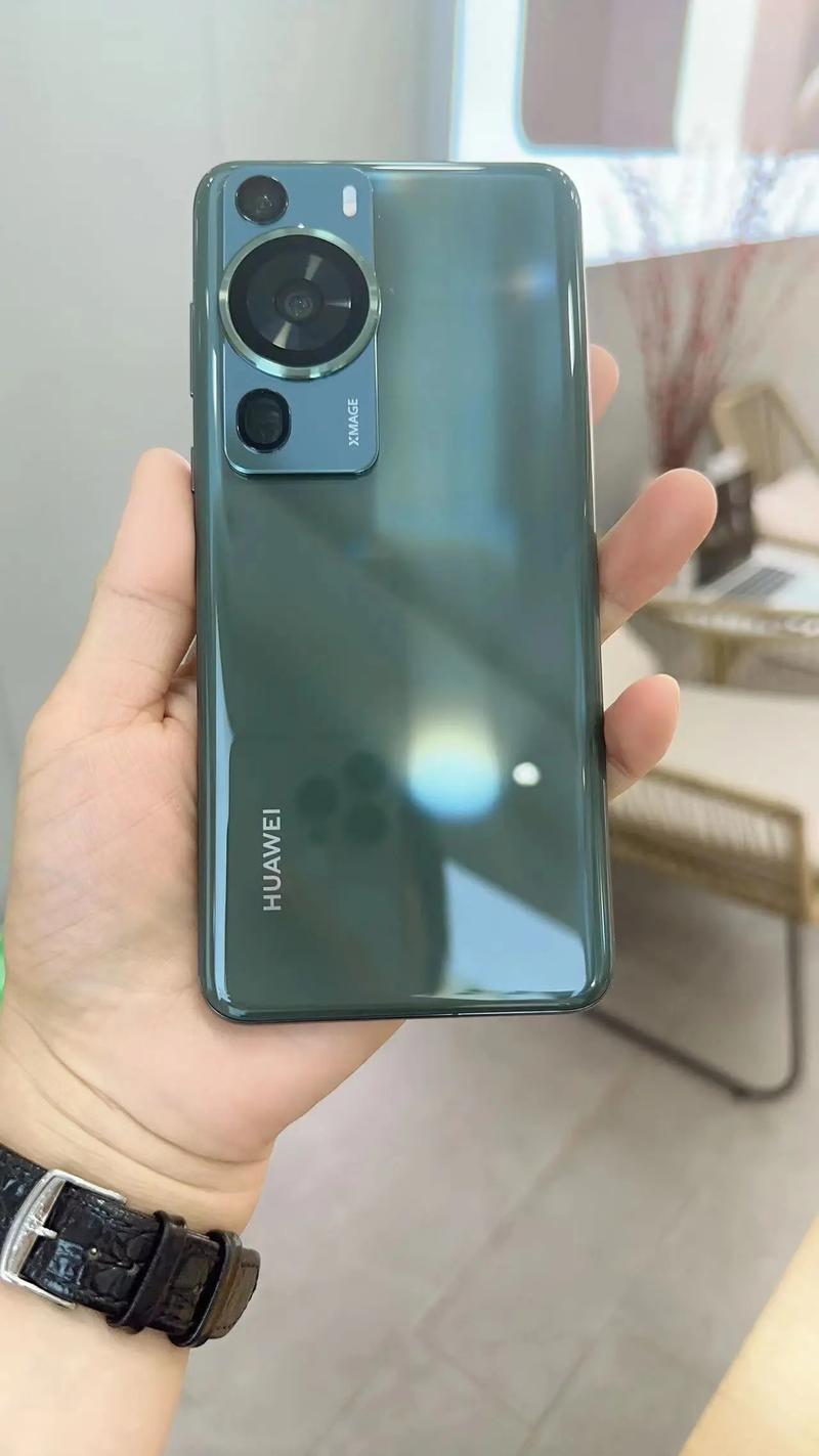 华为 P60 Pro – 超聚光影像旗舰手机_资料库