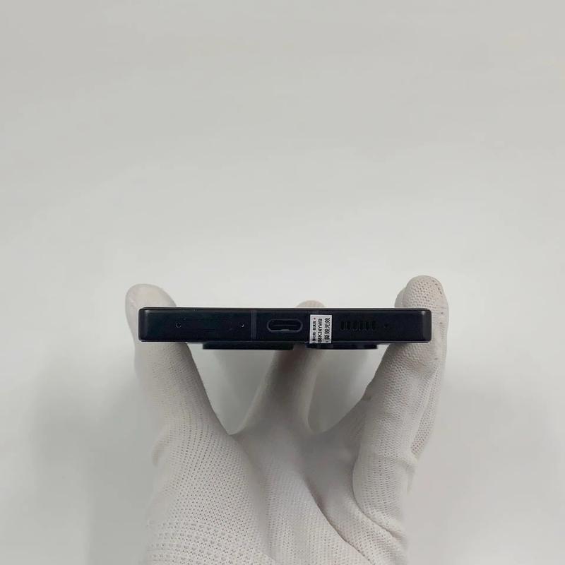 努比亚Z60 Ultra 领先版 - 屏下摄像旗舰手机_资料库-4