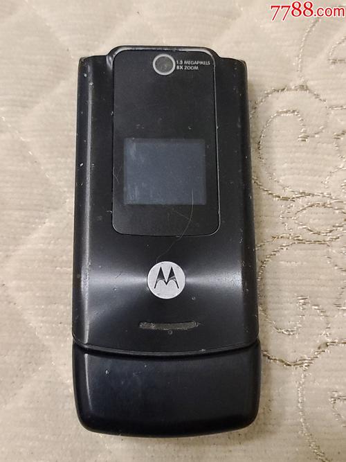 摩托罗拉 W510 - 翻盖经典手机_资料手册-2