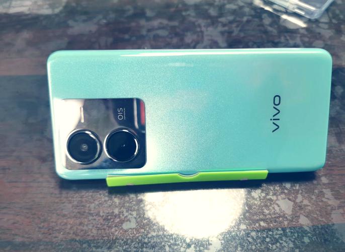 vivo Y100t - 高刷长续航智能手机_百科资料-4