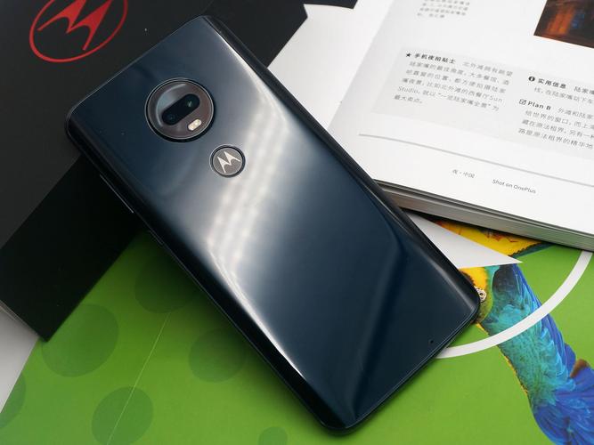 Moto G9 Plus - 超长续航大屏手机_百科资料-2