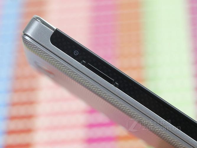 OPPO Find 3 (X905) - 纤薄拍照智能手机_资料库-4