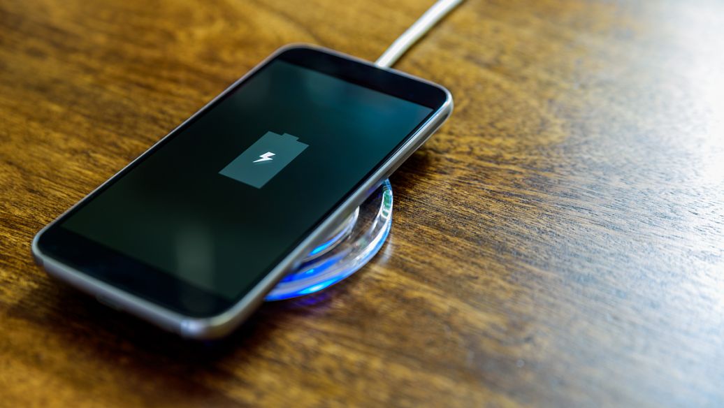 iPhone XS Max – 超视网膜屏旗舰手机_百科资料