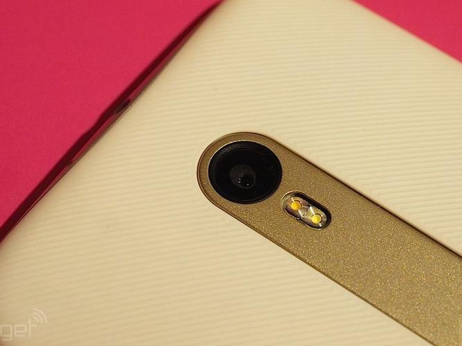 Moto G Turbo Edition – 快速充电智能手机_资料手册