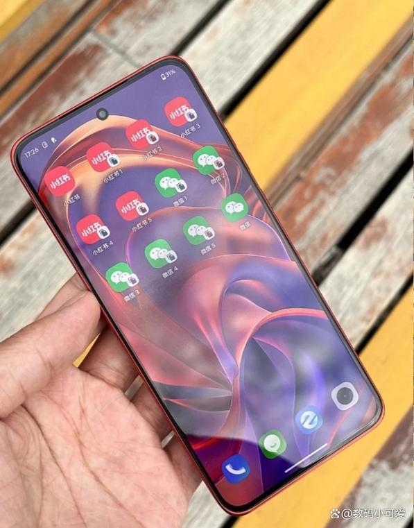 Moto S50 - 便携长续航智能手机_百科资料-4
