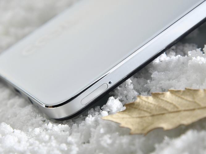 酷派COOL 20 Pro - 高刷影音手机_百科资料-2 酷派COOL 20 Pro - 高刷影音手机_百科资料-2