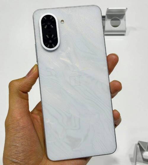 OnePlus Nord 5 - 中端5G智能手机_资料手册-1