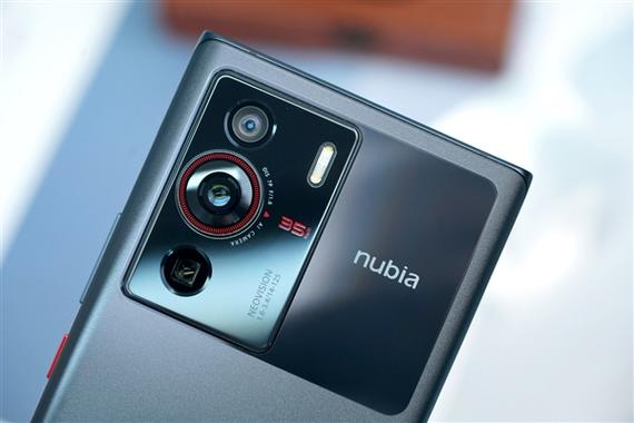 努比亚Z40 Pro - 人文影像旗舰手机_百科资料-2