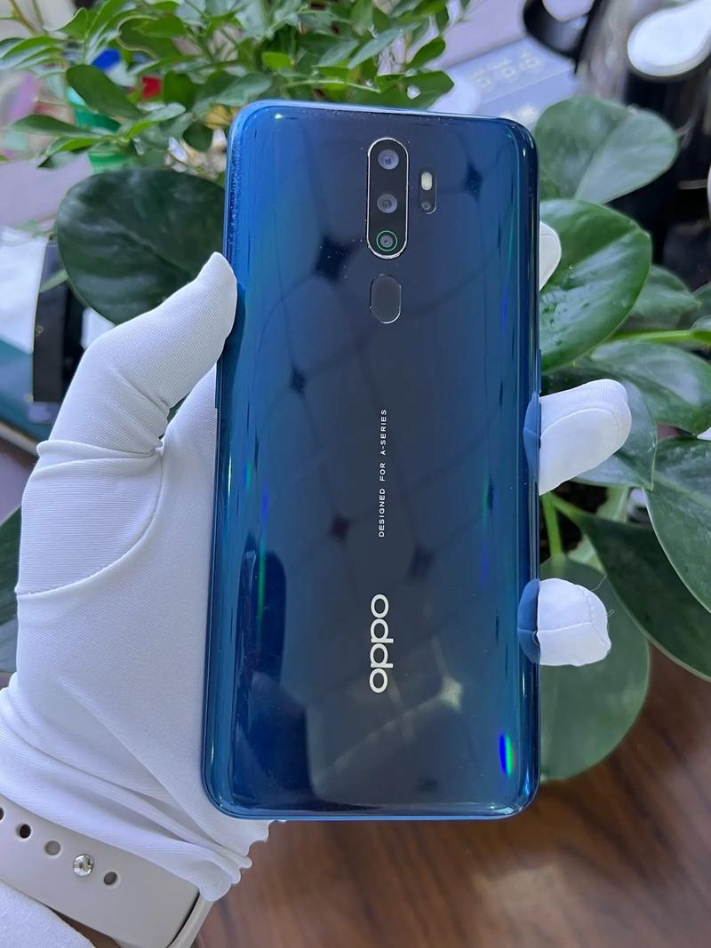 OPPO A11 - 高清三摄智能手机_百科资料-1