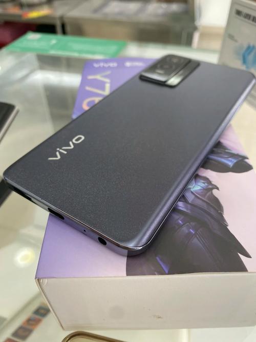 vivo Y67 - 高清自拍智能手机_百科资料-3