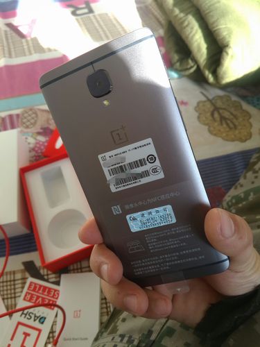 一加3T - 骁龙821旗舰手机_资料手册-2