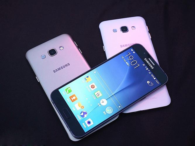 Galaxy A8+ (2018) - 全面屏中端手机_资料手册-3
