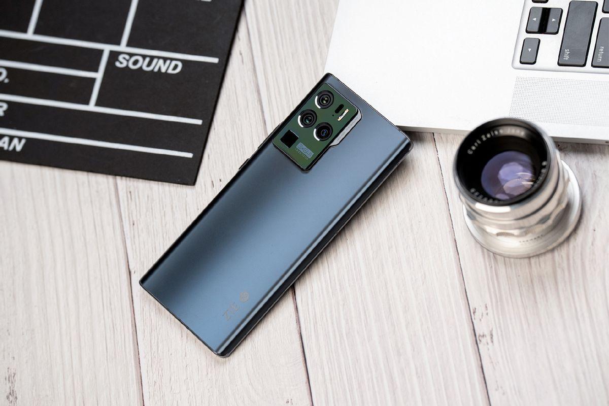 nubia Z30 – 全面屏旗舰智能手机_百科资料