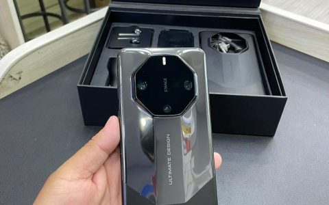 华为 Mate 60 RS 非凡大师 – 超可靠旗舰手机_资料手册