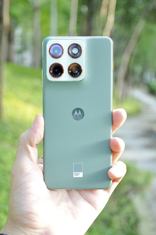 联想moto X70 - AI影像旗舰智能手机_百科资料-4