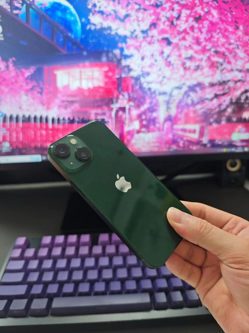 iPhone 13 mini - 小屏旗舰智能手机_资料手册-4