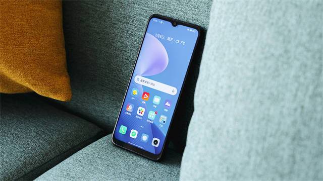 realme V30 - 长续航5G手机_百科资料-3