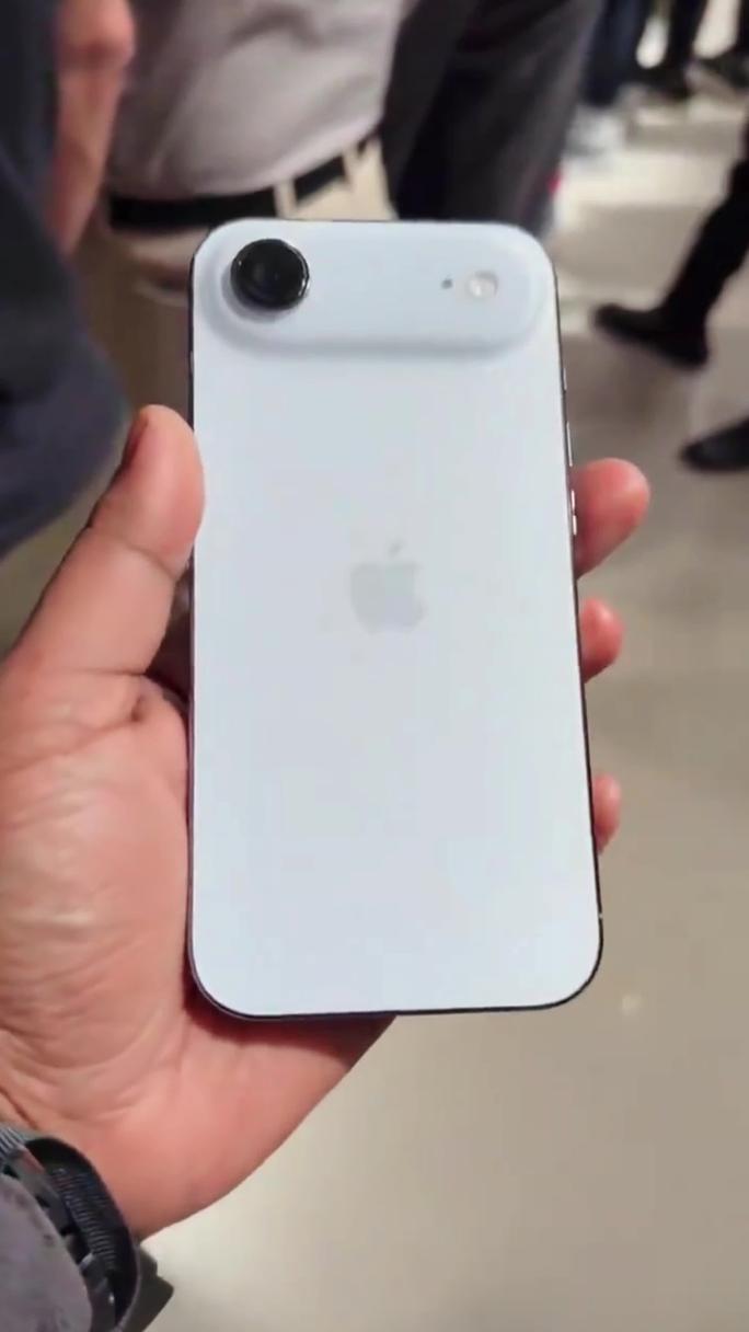 iPhone 17 Air - 超薄旗舰智能手机_资料库-5